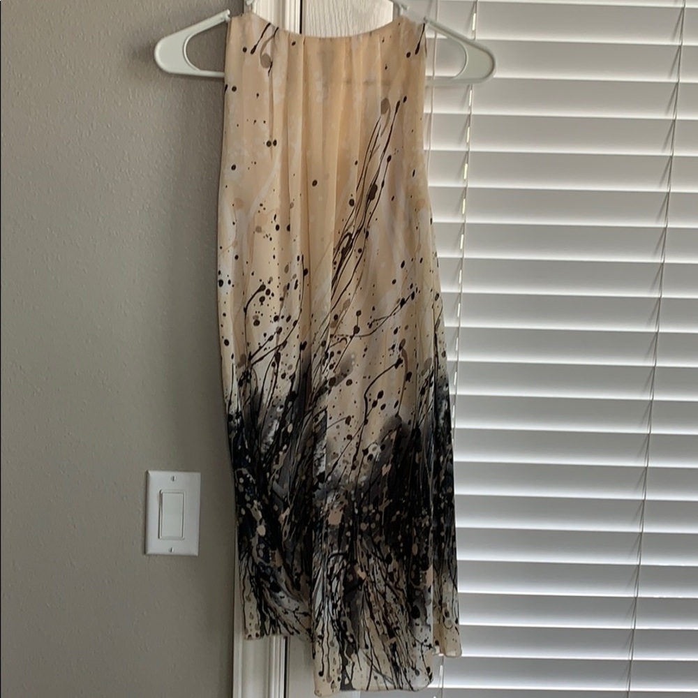 Loose fitting top - Picture 4 of 4